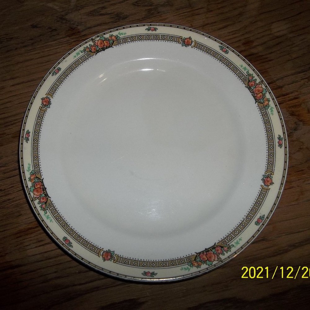 Set of two W.H. Grindley & Colt vintage bath dishes